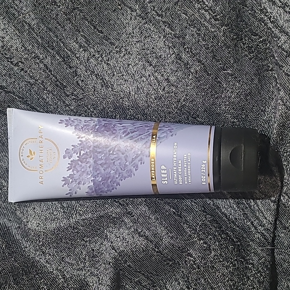 Bath and Body Works Aromatherapy lotion
